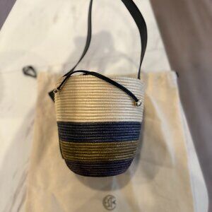 Cesta Raffia Bucket Bag